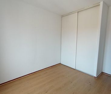 Location Appartement 2 pièces 45m² GRAULHET 81300 - Photo 2