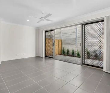 24/17 Springfield Lakes Blvd, Springfield Lakes QLD 4300 - Photo 2