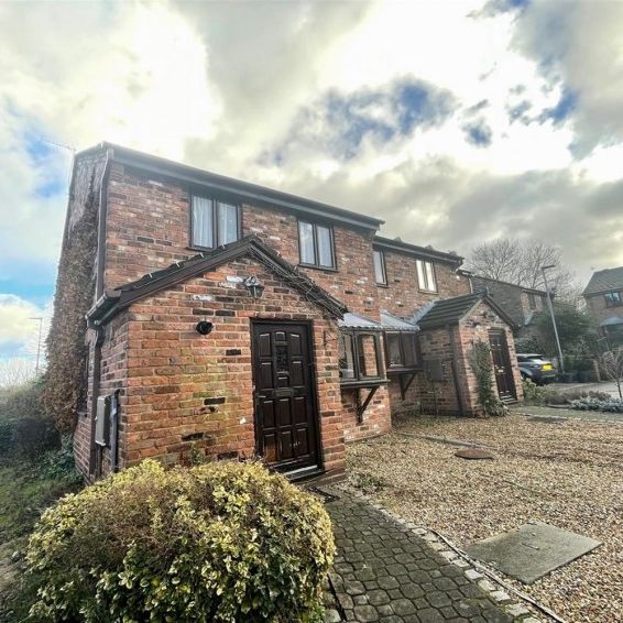 Cyril Bell Close, Lymm - Photo 1