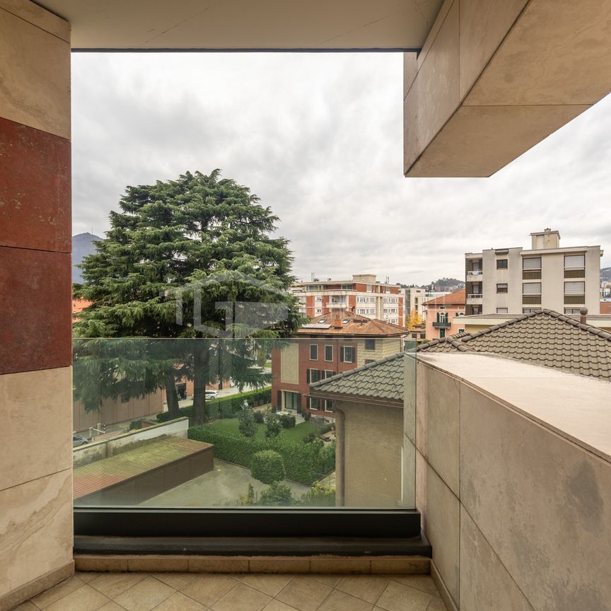 ELEGANZA E COMFORT: BILOCALE AMMOBILIATO - Foto 1