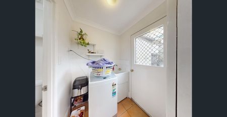 Modern 3-Bedroom Unit in Mansfield - Within Mansfield State High School - Photo 2