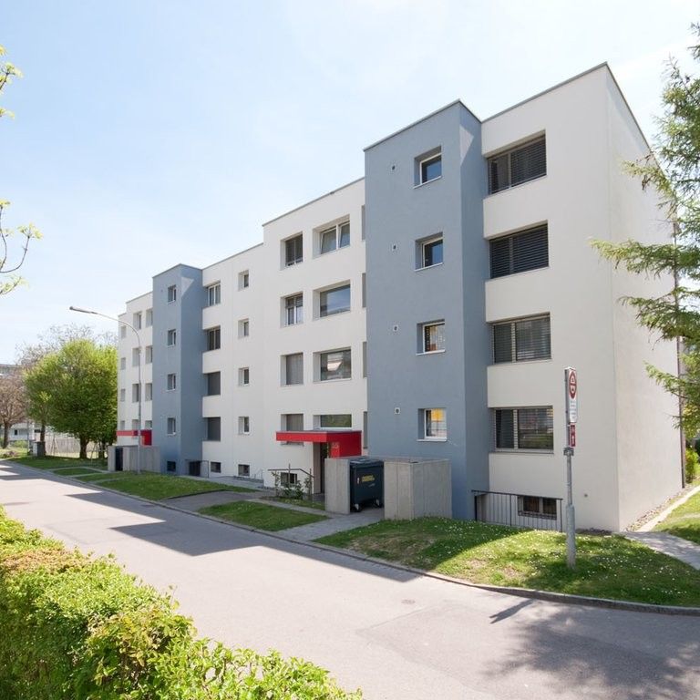 Moderne Wohnung an ruhiger Lage - Foto 1