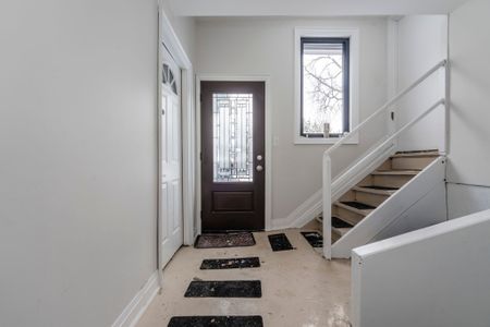 For Lease - 65 Drury Lane, Barrie, Ontario - Photo 5
