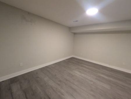 For Lease - 2132 Dundas Street Unit# Lower, Toronto, Ontario - Photo 4