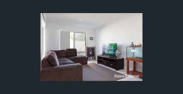 FAMILY HOME IN QUIET LOCATION - Photo 1