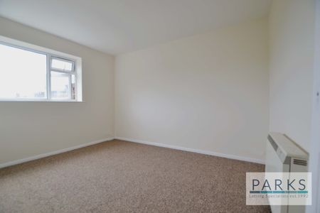 Windermere Court, East Drive, Brighton, East Sussex, BN2 0BU - Photo 4