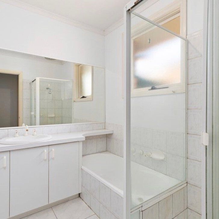 Bayswater North - Photo 1
