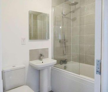 Roche Avenue, Leeds, LS14 - Photo 5