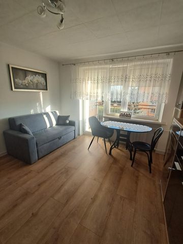 Mieszkanie o pow. 32m2, II piętro, umeblowane, balkon, ul. Staszica - Zdjęcie 2