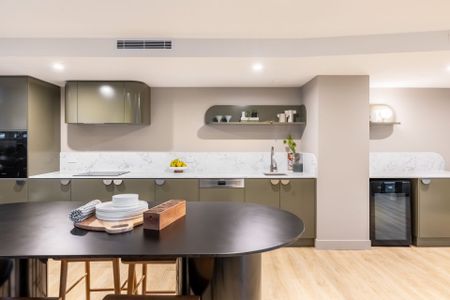 309/220 Melrose Drive, Phillip - Photo 4