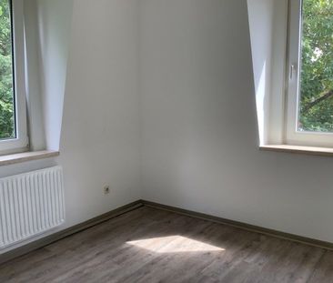 Gemütliche Wohnung mit Einbauküche! - Foto 1