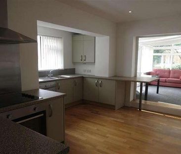 Bedroom Detached House In Winton, BH9 - Photo 5