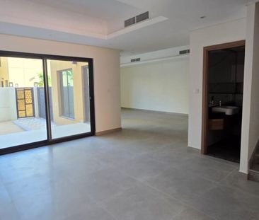 3BED TOWNHOUS / RREADY TO MOVE / GREAT PRICE - Photo 4