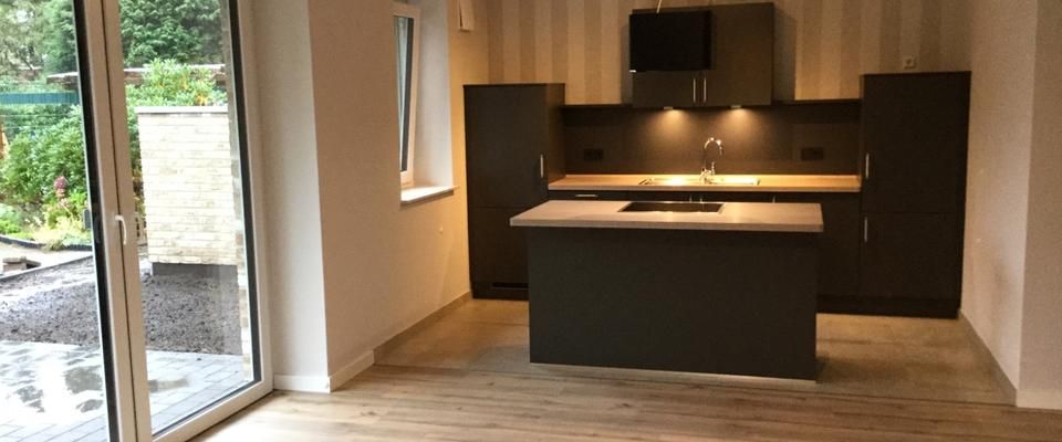 Exklusive EG- Wohnung in Loga/SW-Garten/EBK - Photo 1