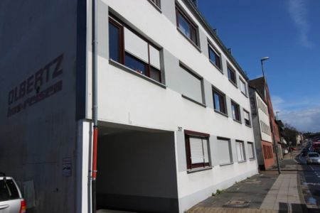 Sanierte & vollständig möblierte 2Zi. Wohnung zu vermieten - Photo 2