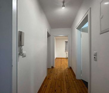 Landstuhl - 3 ZKB, Tageslichtbad, Gäste-WC, Garage - Photo 1