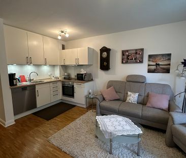 Moderne 2,5-Zimmer Wohnung in zentraler Lage - Foto 1