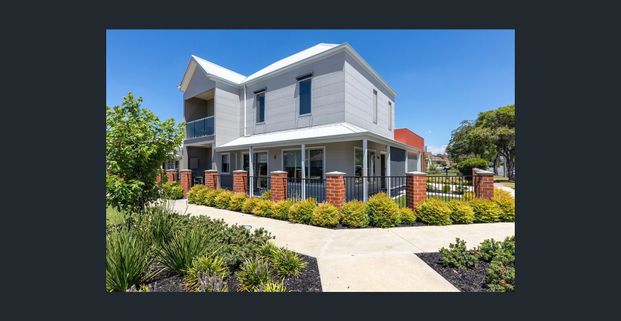 Furnished 3 Bedroom - Photo 1