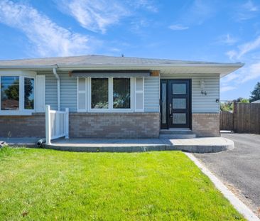 For Lease - 44 Marblehead Crescent, Brampton, Ontario - Photo 4