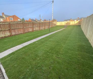 2 bedroom terraced house to rent - Photo 5