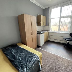 Manor Road, Studio 13, Falcon House, Coventry, Cv1 2lh - Photo 3