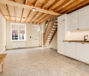 Energiezuinige gerenoveerde rijwoning - centrum Brugge - foto 1
