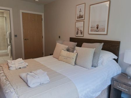 Lockton House Peasholm Gap, YO12 7TN, Scarborough - Photo 5