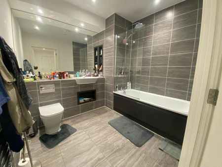 1 bedroom flat to rent - Photo 5