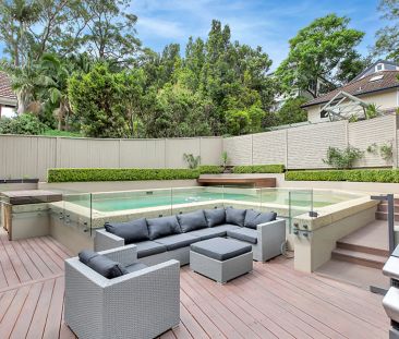 Corporate Executive Residence with Furnishings Optional - Photo 2