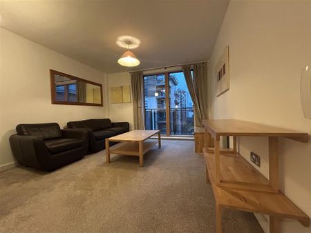 2 bedroom apartment to rent - Photo 3