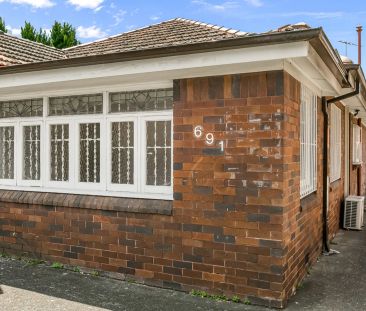 Convenient Living Moments from Chatswood CBD - Photo 2