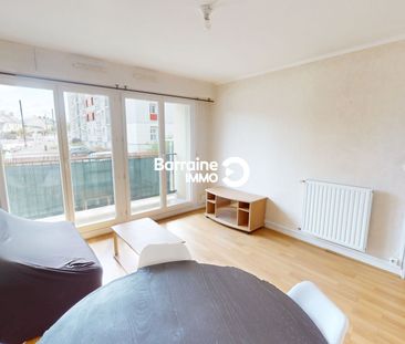 Location appartement à Brest, 2 pièces 47m² - Photo 4