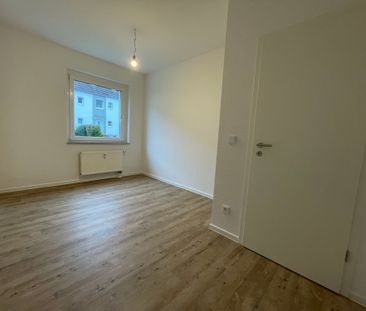 *sanierte Balkonwohnung*Tageslichtbad*Erdgeschoss* - Foto 6