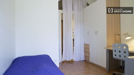 Piazza dei Sanniti, Rome, Lazio 00185 - Photo 2