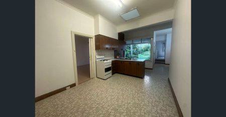 Charming Family Home for Rent – 21 Jurang St, Balwyn VIC (Brand new timber flooring in the living room) - Photo 2