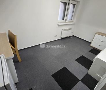 Pronájem bytu 1+kk 15 m² - Fotografie 6