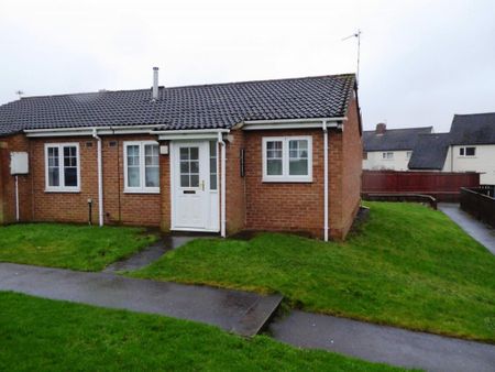 1 bedroom detached bungalow to rent - Photo 2