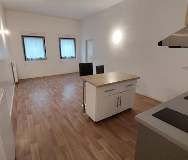 location Appartement T2 DE 54.28m² À AUBERVILLIERS - Photo 2