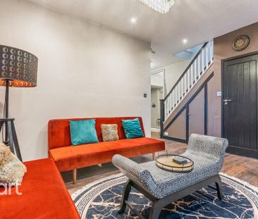 6 bedroom semi-detached house to rent - Photo 2