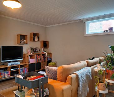 Recent gerenoveerd appartement in het centrum van Eeklo! - Photo 3