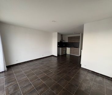 Location Appartement 3 pièces 58m² ST LOUIS 68300 - Photo 3