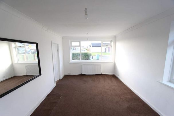 2 bedroom bungalow to rent - Photo 1