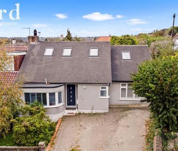 4 bedroom semi-detached bungalow to rent - Photo 5