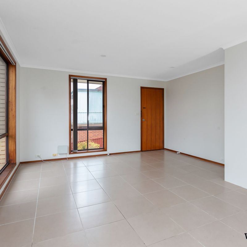 1/29a McIntosh Street, Queanbeyan NSW 2620 - House For Rent | Domain - Photo 1