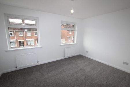 55 Northwood Road, Belfast, BT15 3QS - Photo 3