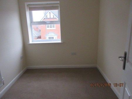 3 bedroom detached house to rent - Photo 5