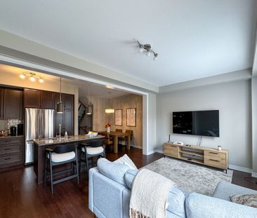 For Lease - 371 Wheat Boom Drive, Oakville, Ontario - Photo 6