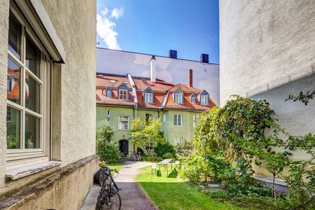 2-Zimmer Altbauwohnung zur Miete in Sendling - Photo 2