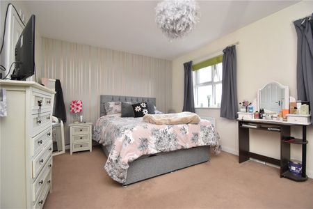 Peache Road, Colchester, Essex, CO1 2FS - Photo 5