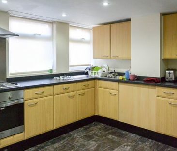 17 Headingley Mount, Leeds, LS6 3EL - Photo 4